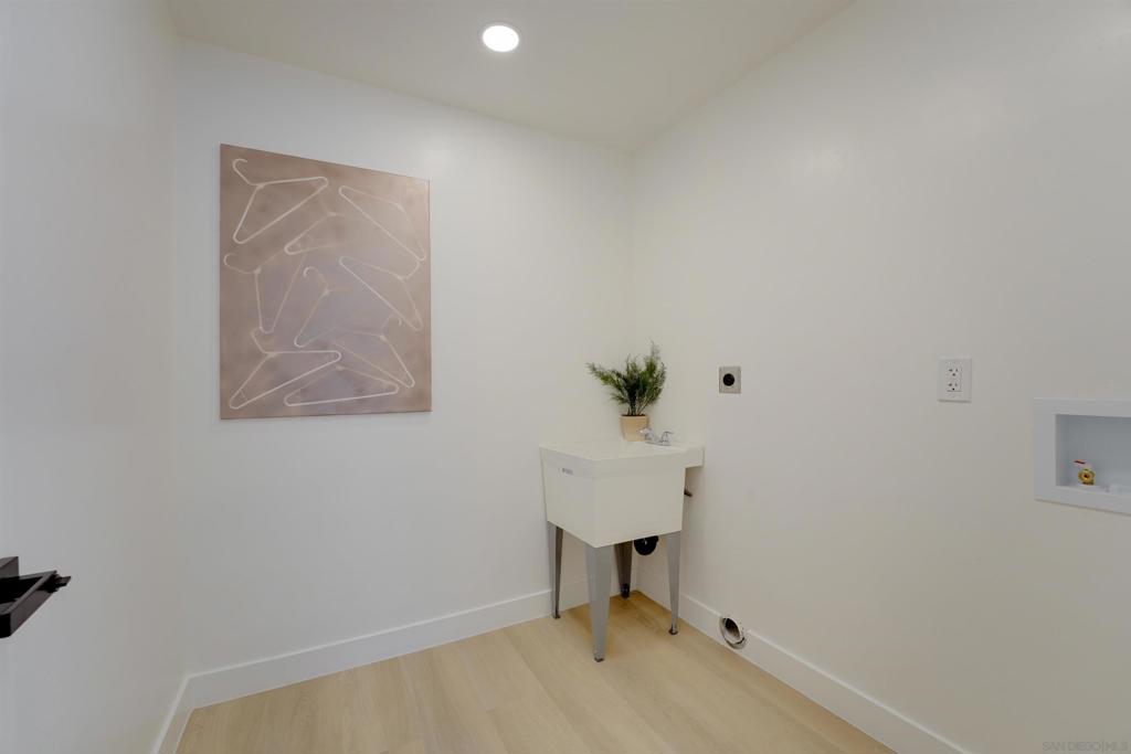 14911 Espola Rd Property Photo 28