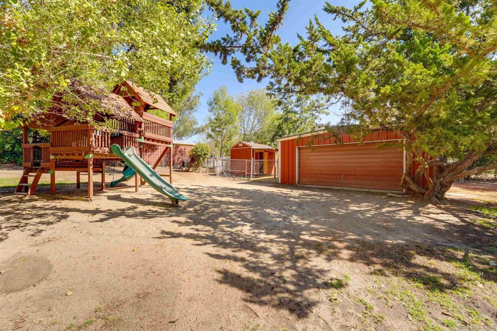 14911 Espola Rd Property Photo 37