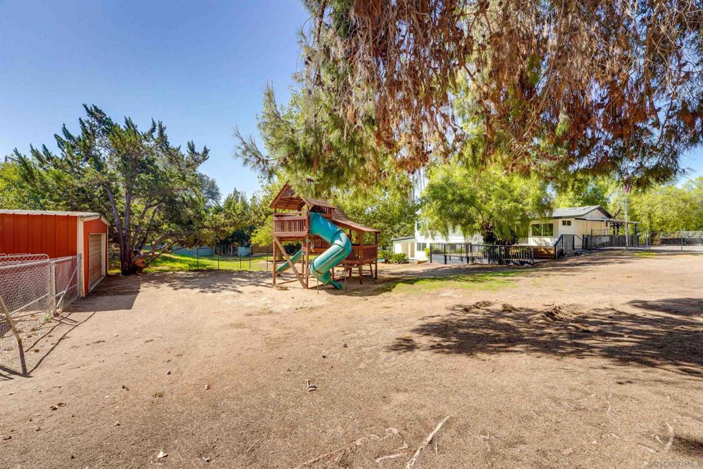 14911 Espola Rd Property Photo 40