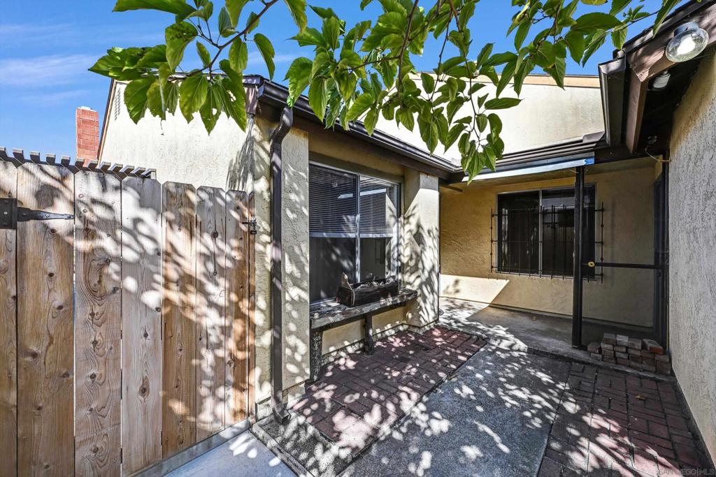 8858 Capcano Rd Property Photo 7