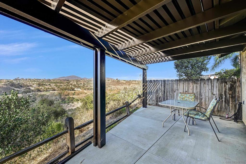 8858 Capcano Rd Property Photo 29