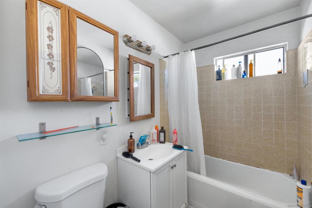 7207 Berkeley Dr. Property Photo 5