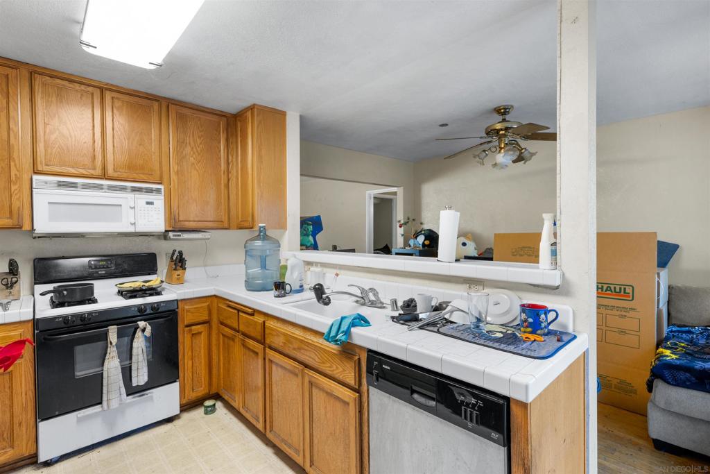 7207 Berkeley Dr. Property Photo 10