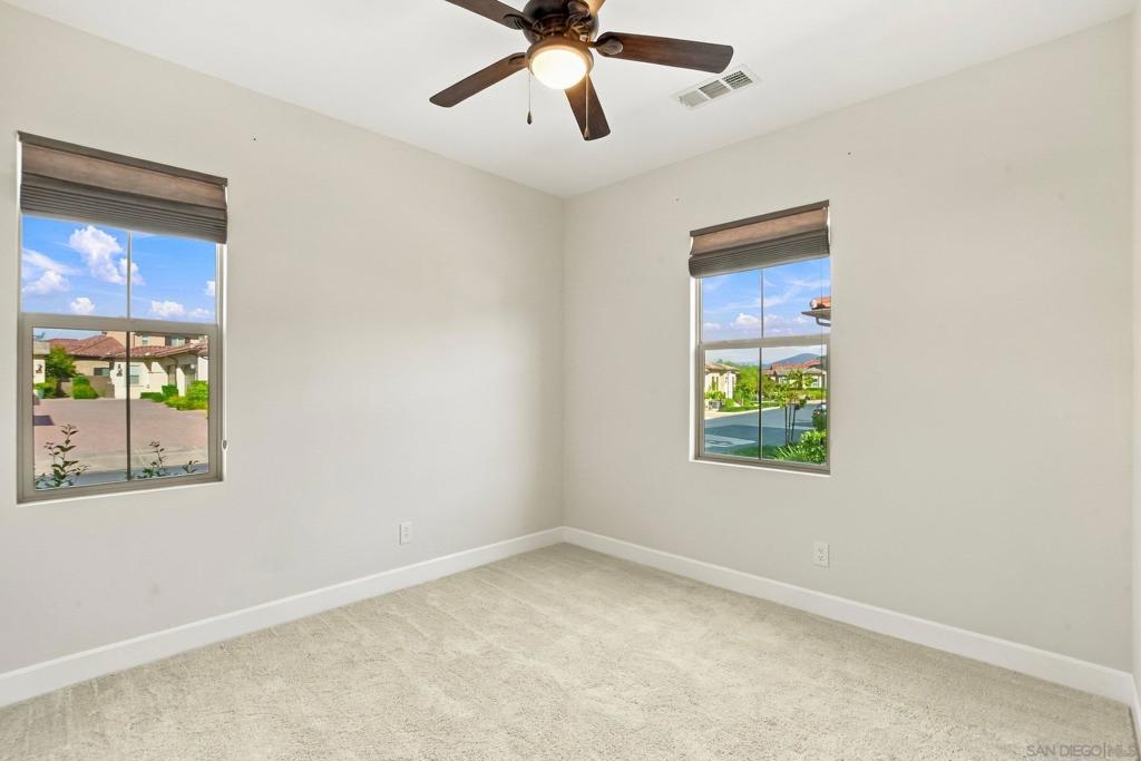 7875 Lusardi Creek Ln Property Photo 22