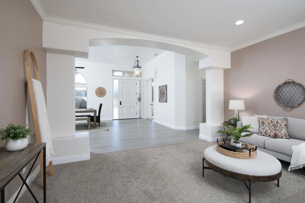1726 York View Circle Property Photo 11