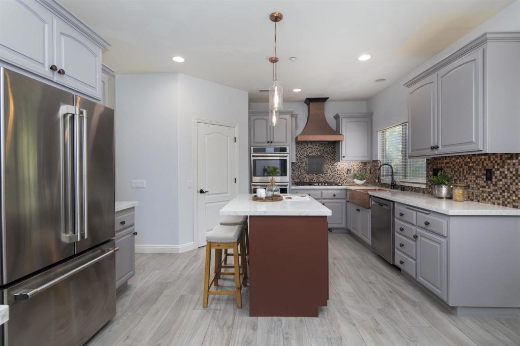 1726 York View Circle Property Photo 16