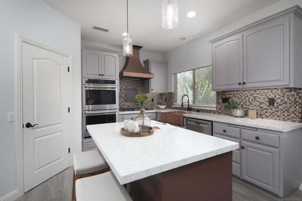 1726 York View Circle Property Photo 17