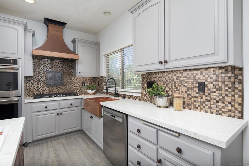 1726 York View Circle Property Photo 18