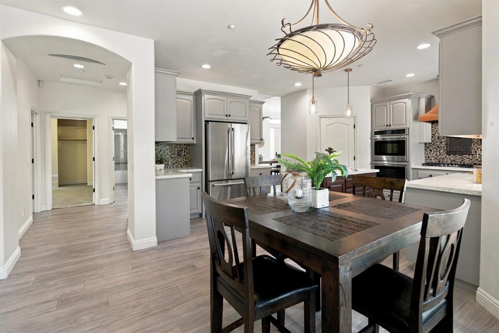 1726 York View Circle Property Photo 23
