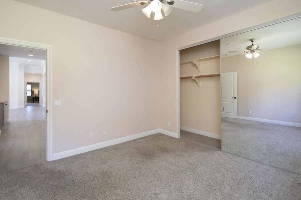 1726 York View Circle Property Photo 27
