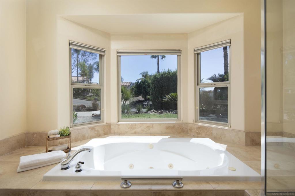 1726 York View Circle Property Photo 44