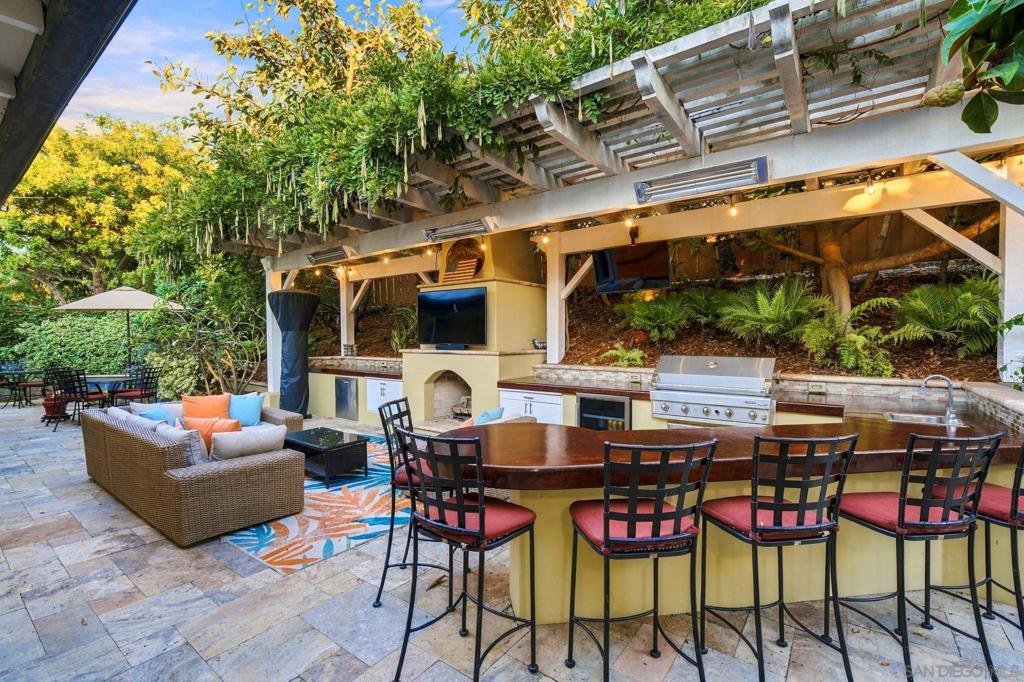 6617 Avenida De Las Pescas Property Photo 14