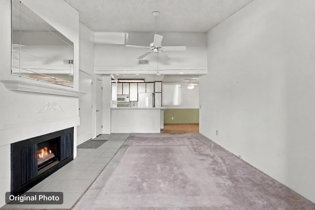 9169 Village Glen 256 Property Photo 4