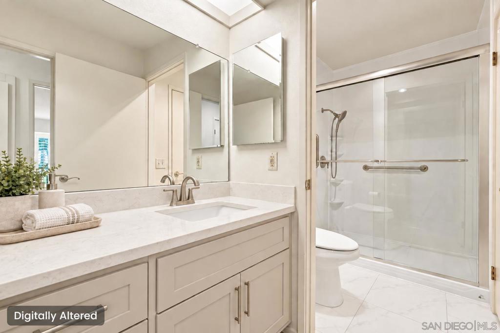 9169 Village Glen 256 Property Photo 13