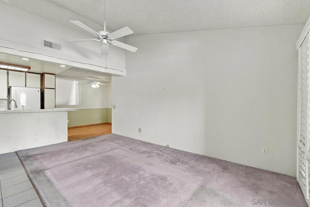 9169 Village Glen 256 Property Photo 21