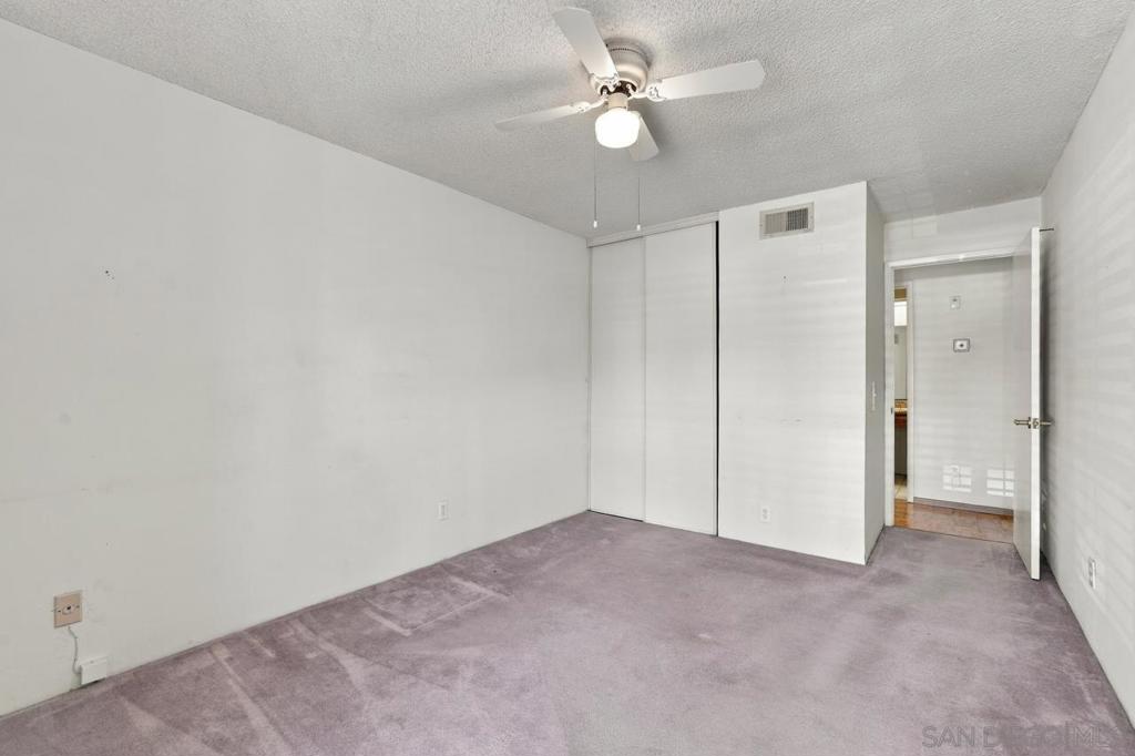9169 Village Glen 256 Property Photo 30