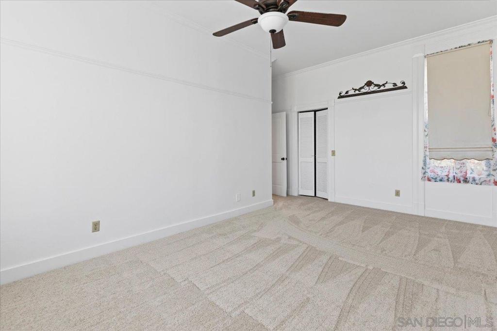 906 A Ave Property Photo 34