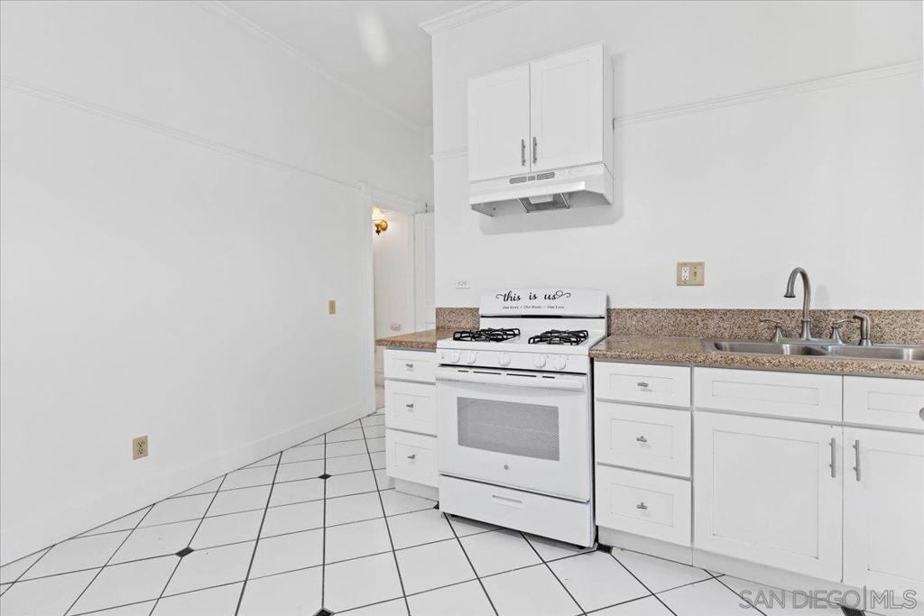 906 A Ave Property Photo 35