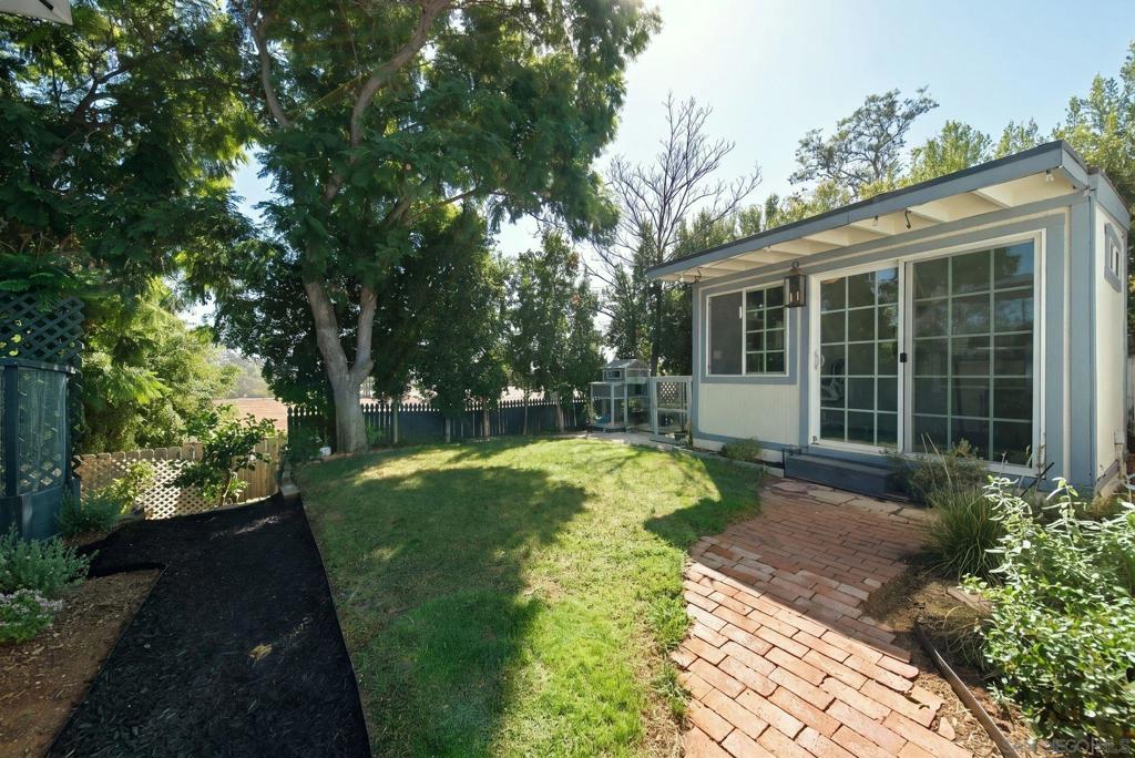 8845 Fabienne Way Property Photo 28