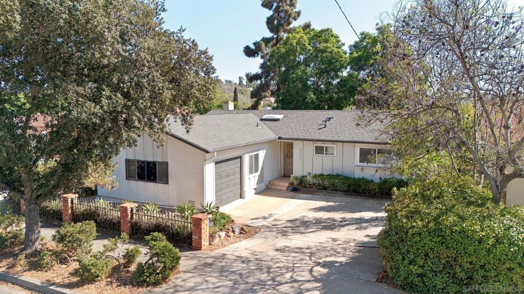 8845 Fabienne Way Property Photo 36