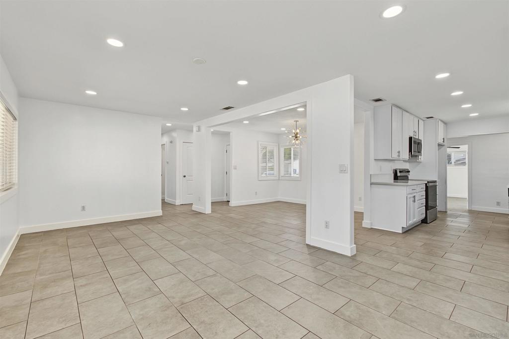 8032 Poplin Drive Property Photo 13