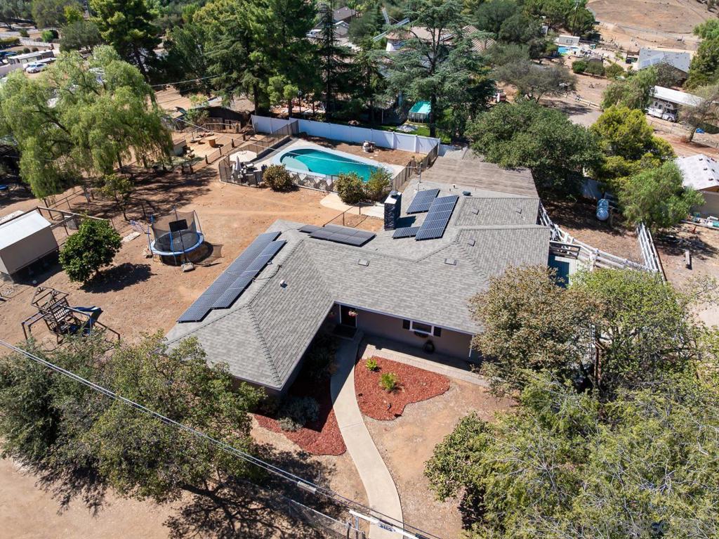 2110 Via Corina Property Photo 2