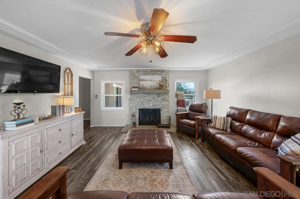 2110 Via Corina Property Photo 27