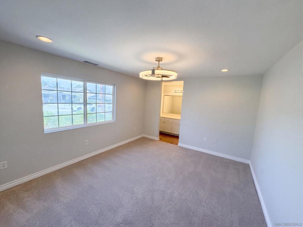 8517 Rhone Property Photo 4