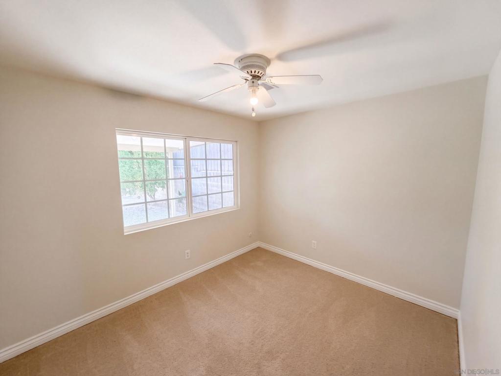 8517 Rhone Property Photo 19