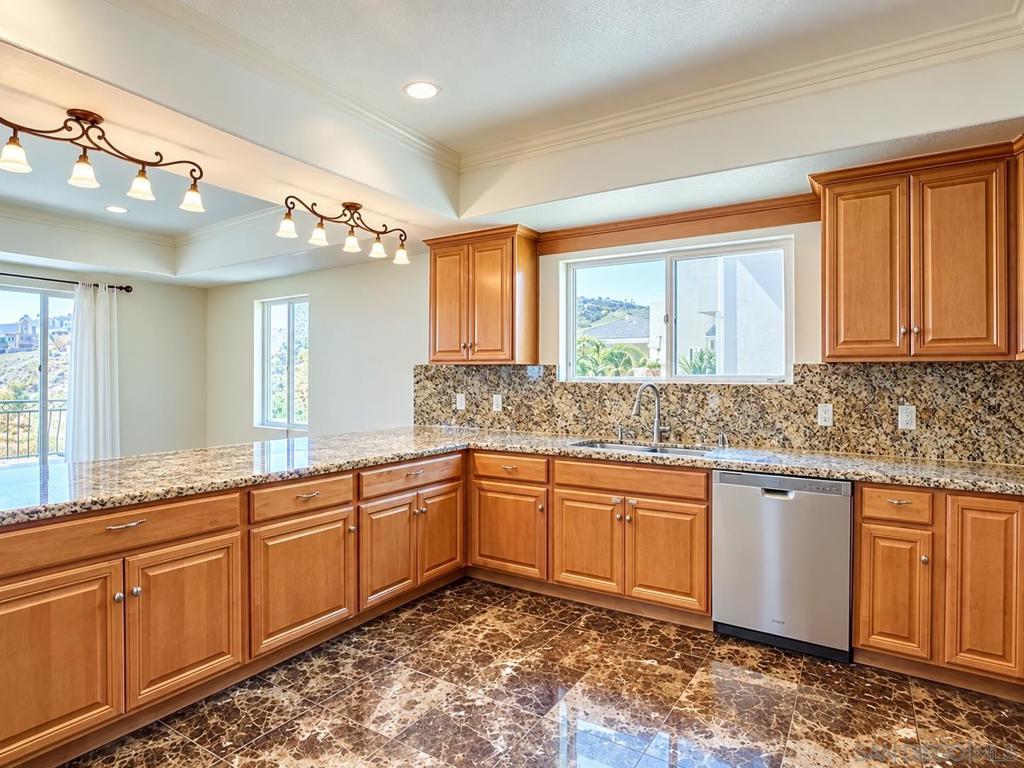 1657 Coronado Avenue Property Photo 2