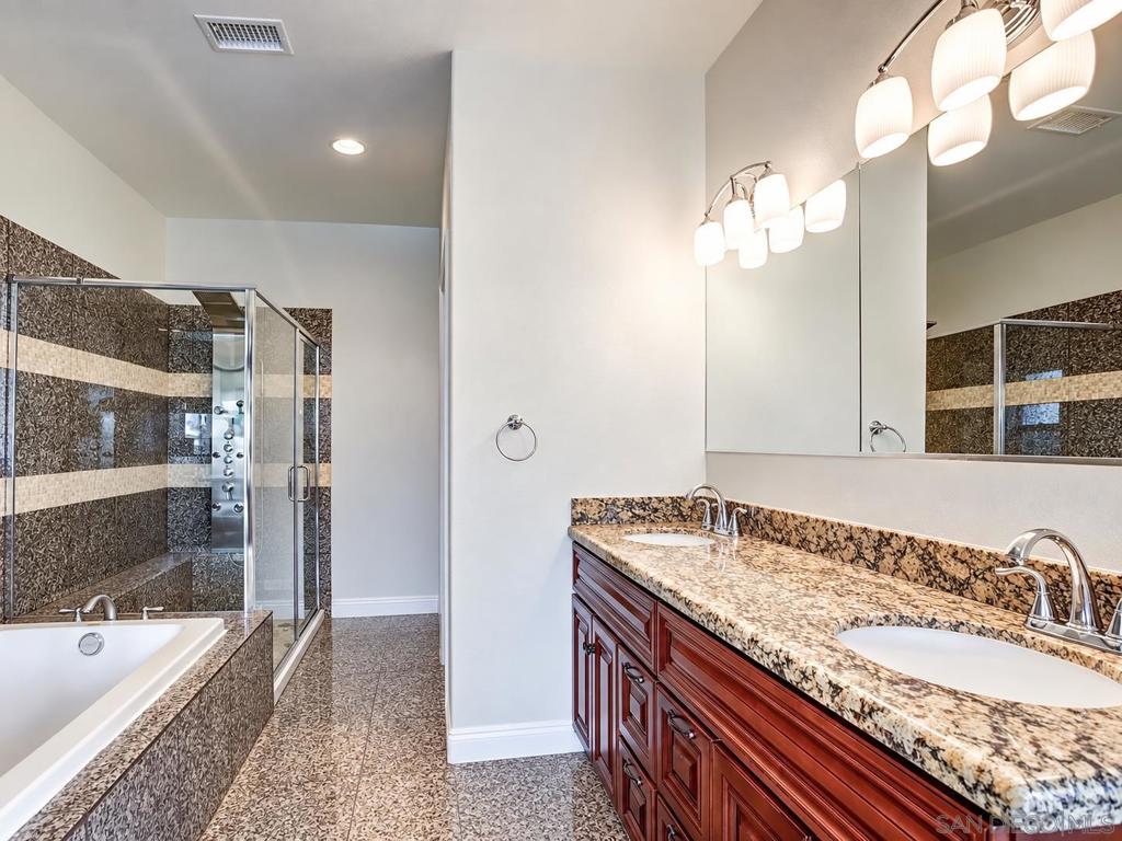 1657 Coronado Avenue Property Photo 12