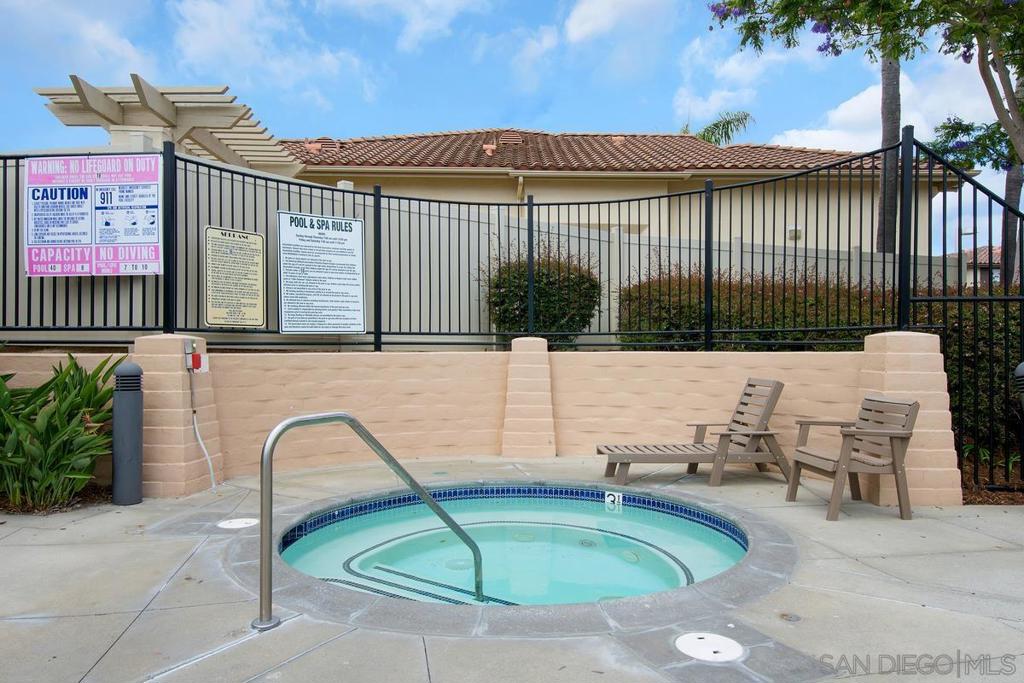 6004 Paseo Salinero Property Photo 23