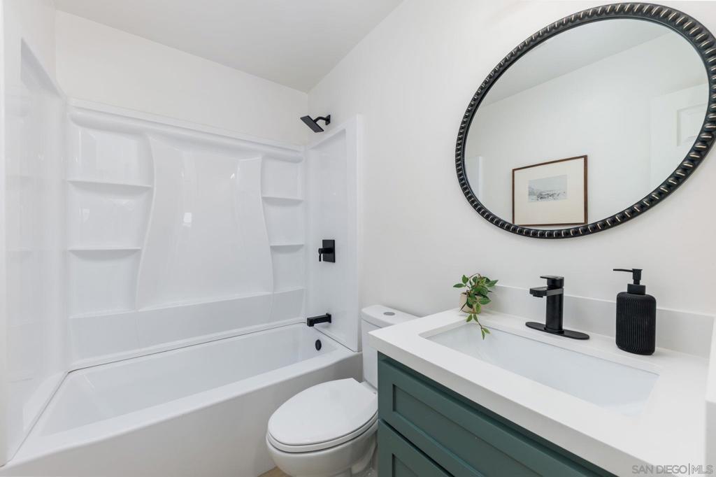 310 Sawtelle Ave Property Photo 16