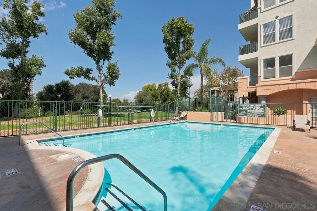680 Camino De La Reina 2201 Property Photo 21