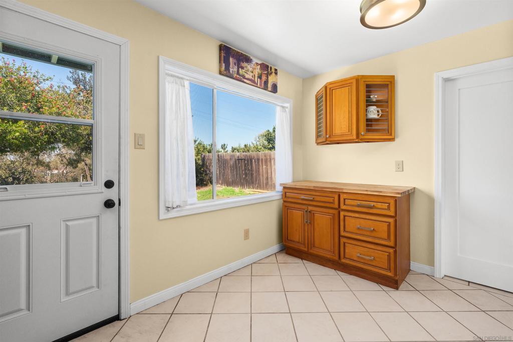 772 Cardiff St Property Photo 14