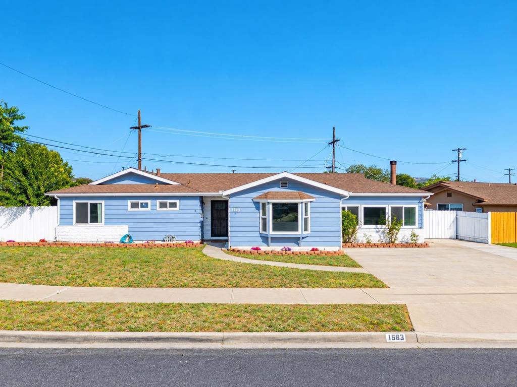 1583 Jade Ave Property Photo 1