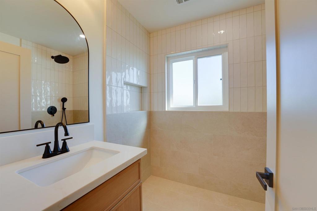 4208 Park Dr Property Photo 39