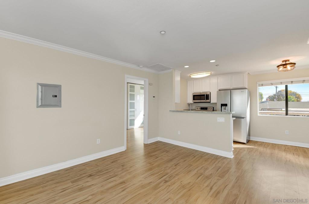 201 Twin Oaks Ave 5 Property Photo 11