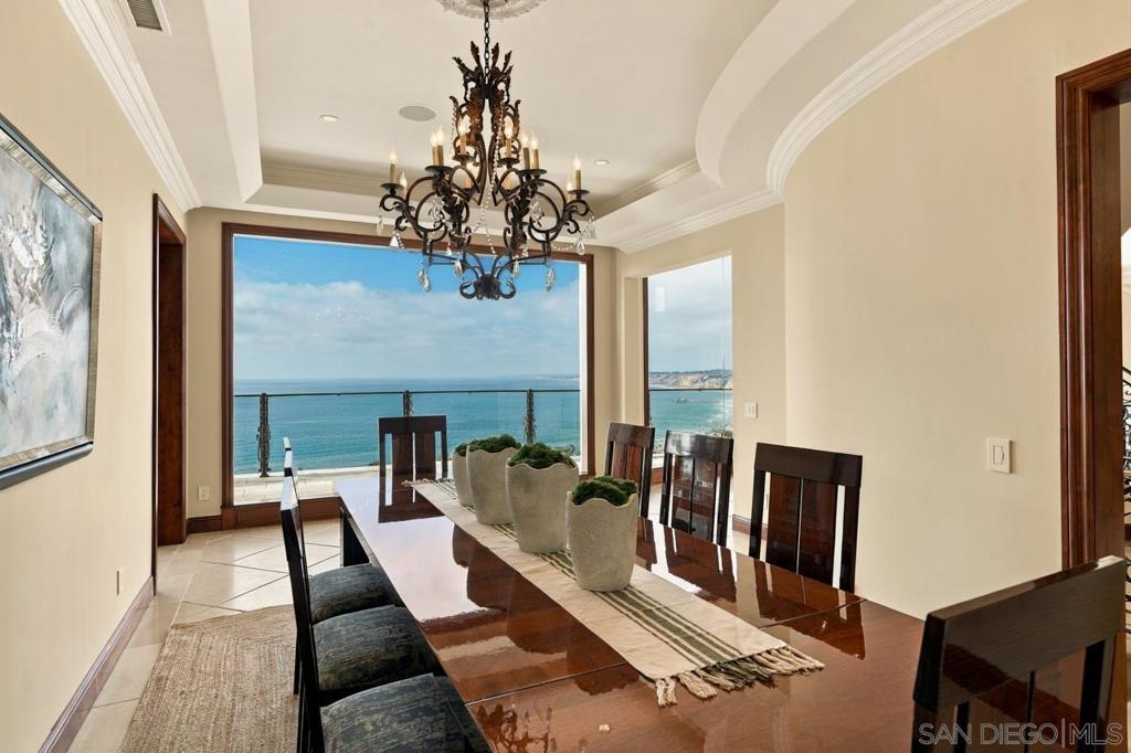 1718 Valdes Property Photo 8