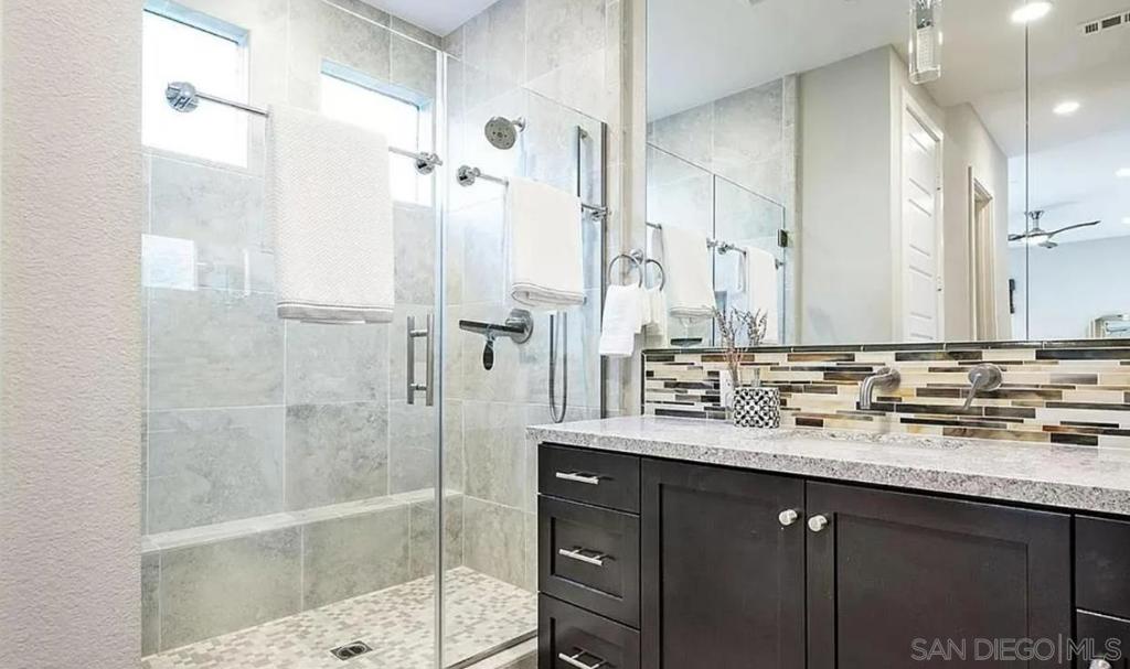 8434 Distinctive Dr Property Photo 16