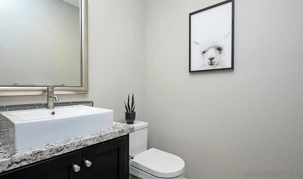 8434 Distinctive Dr Property Photo 18