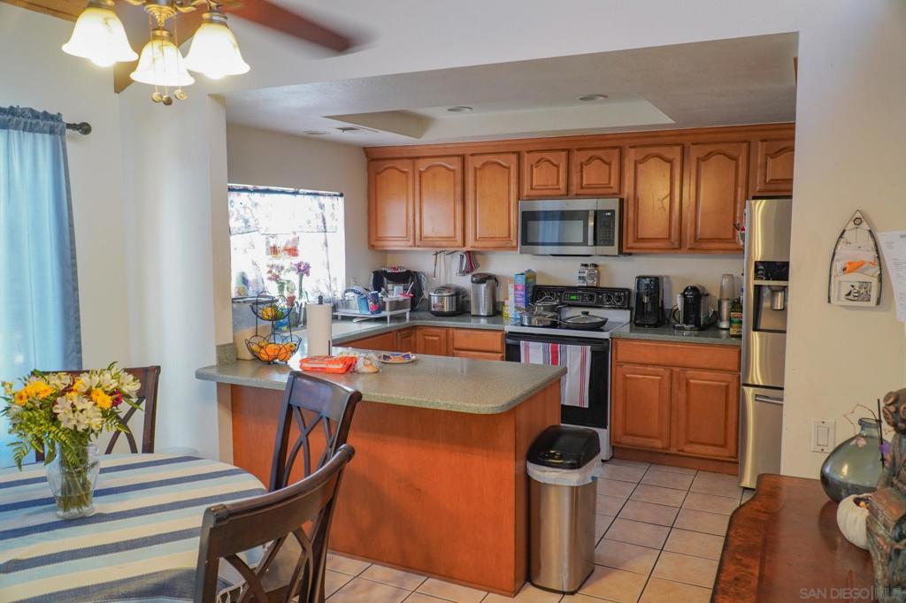 1141 47 Reed Ave. Property Photo 8