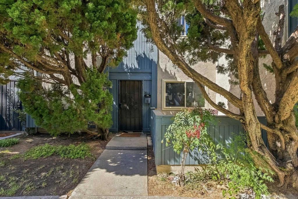 7864 Camino Raposa Property Photo 2