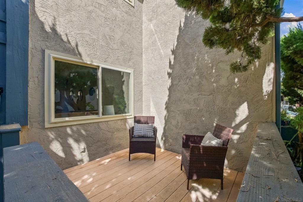 7864 Camino Raposa Property Photo 4