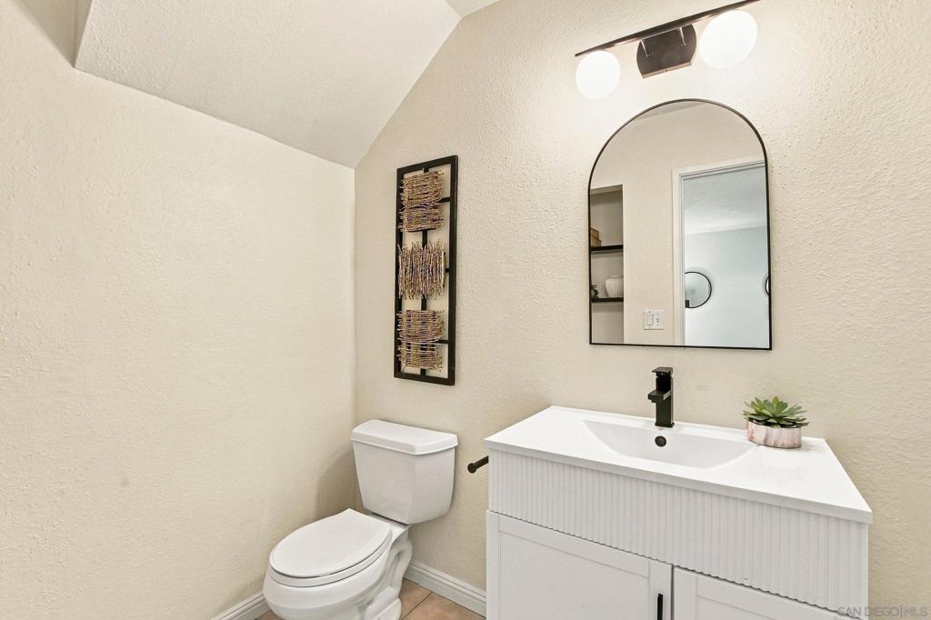 7864 Camino Raposa Property Photo 17