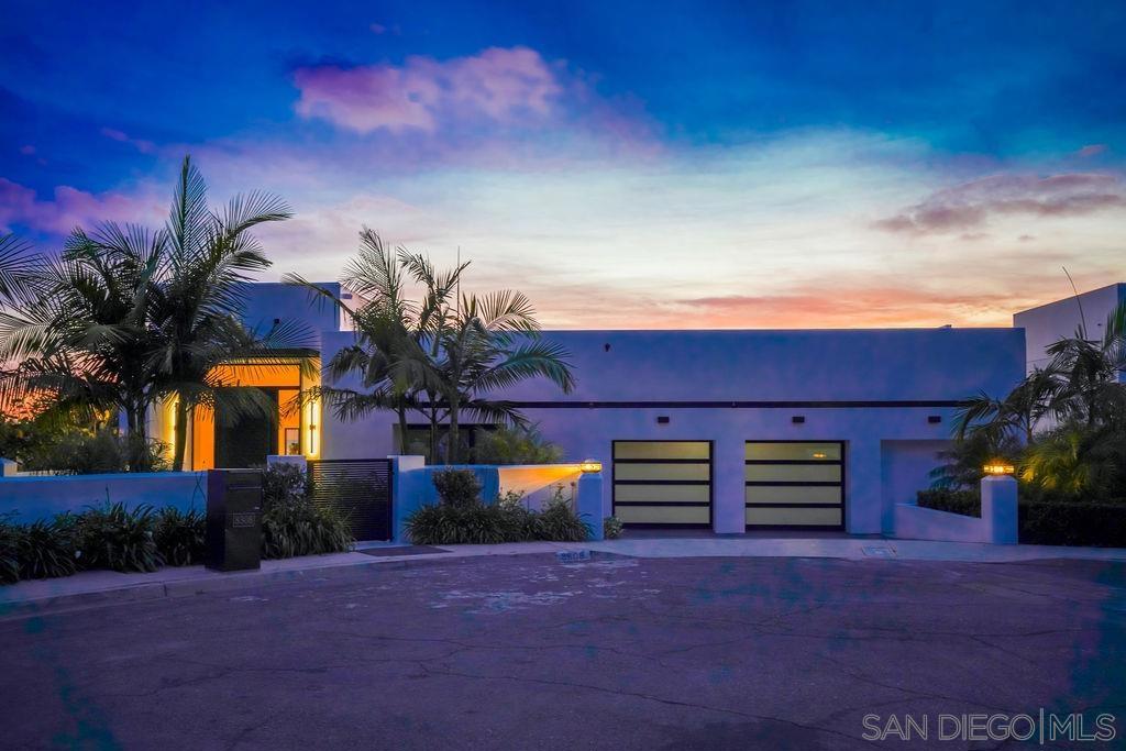 8308 Calle Del Cielo Property Photo 33