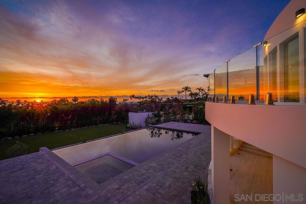 8308 Calle Del Cielo Property Photo 34