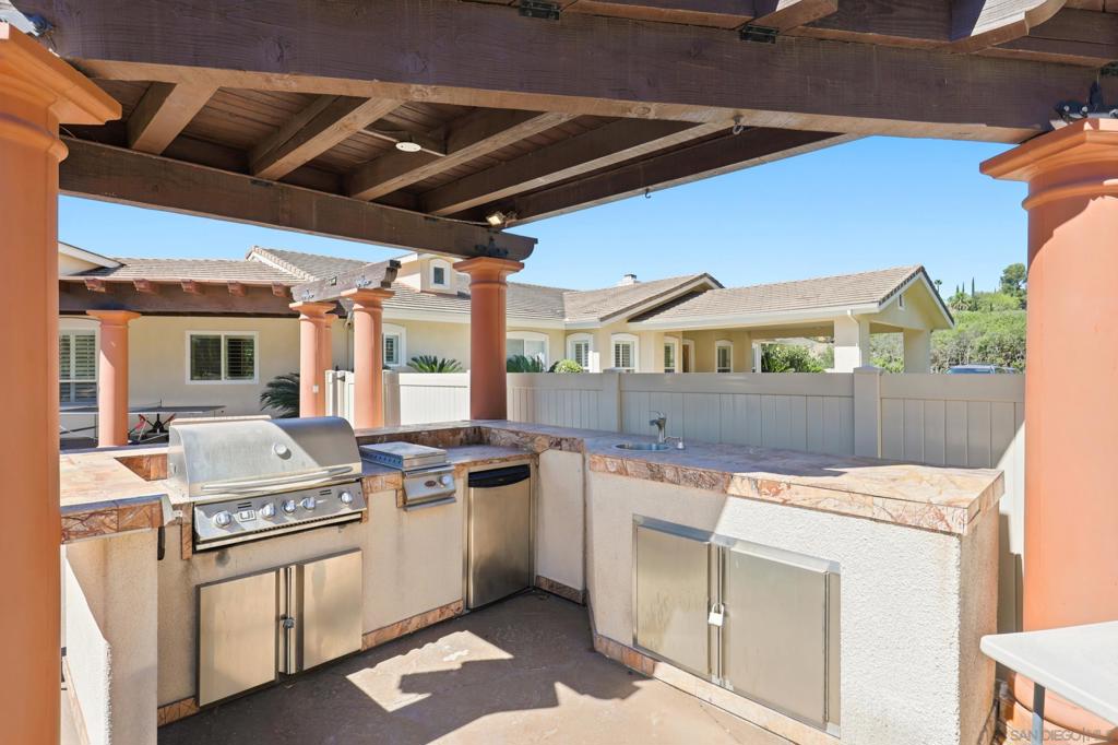 43821 Shady Creek Property Photo 47