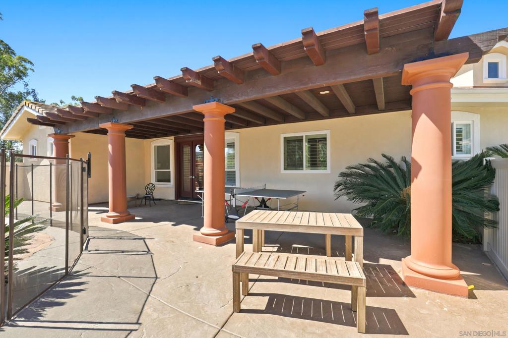 43821 Shady Creek Property Photo 49