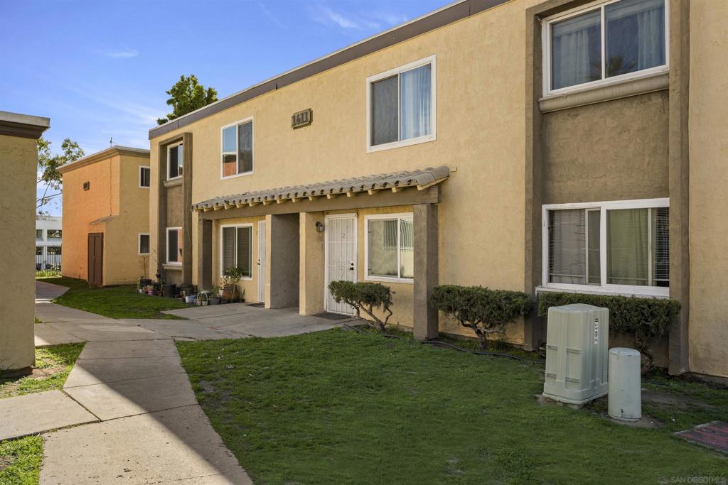 1611 Pentecost Way 3 Property Photo 1